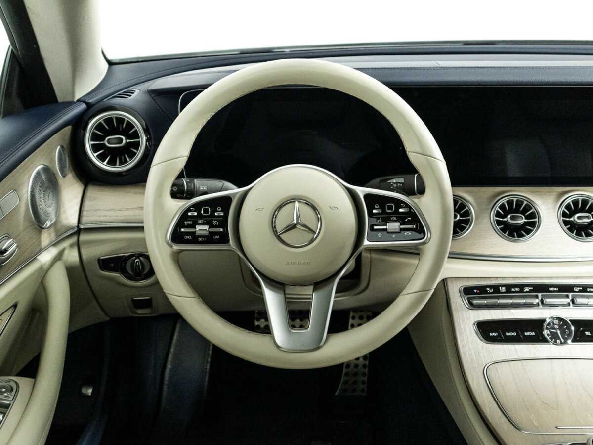 Mercedes-Benz E-Класс с пробегом — 2019 год. Фото: #23