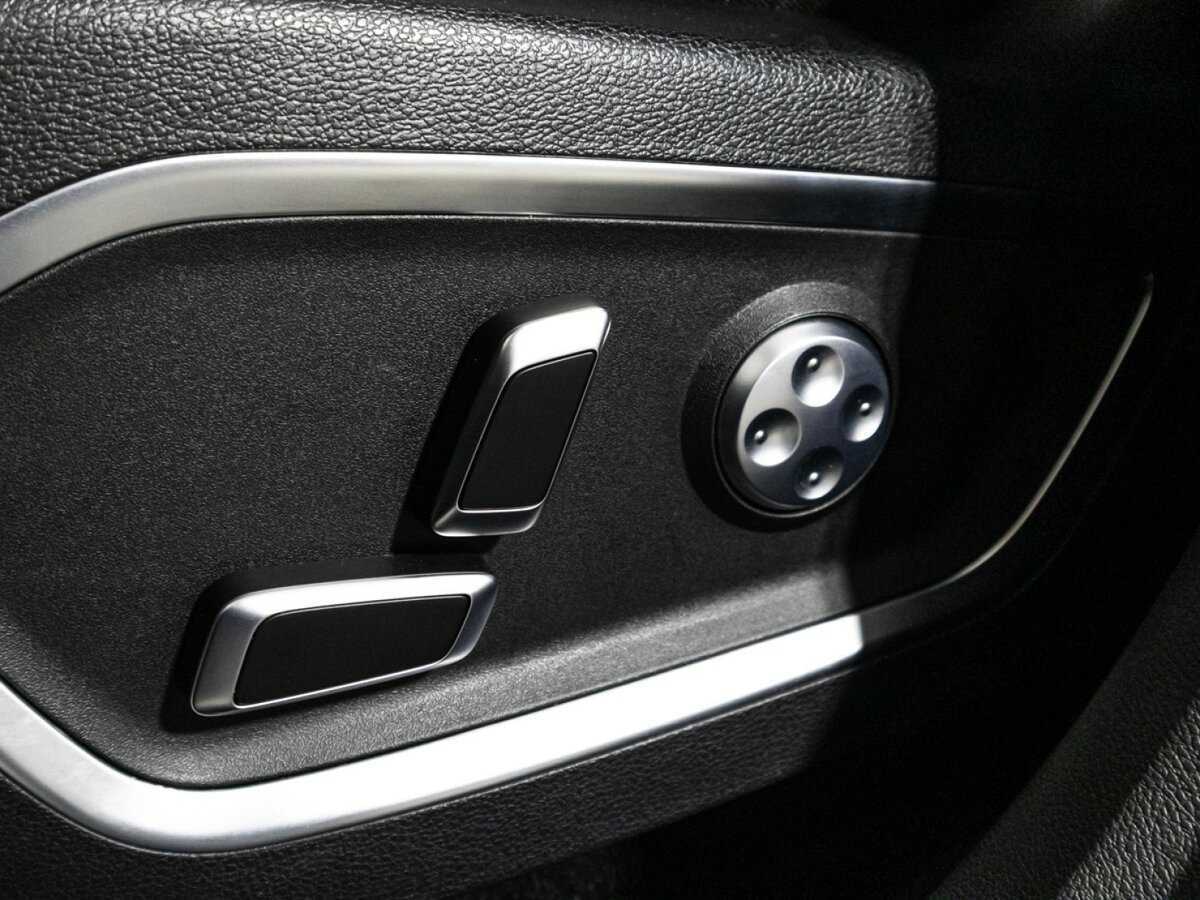 Geely Tugella с пробегом — 2023 год. Фото: #19