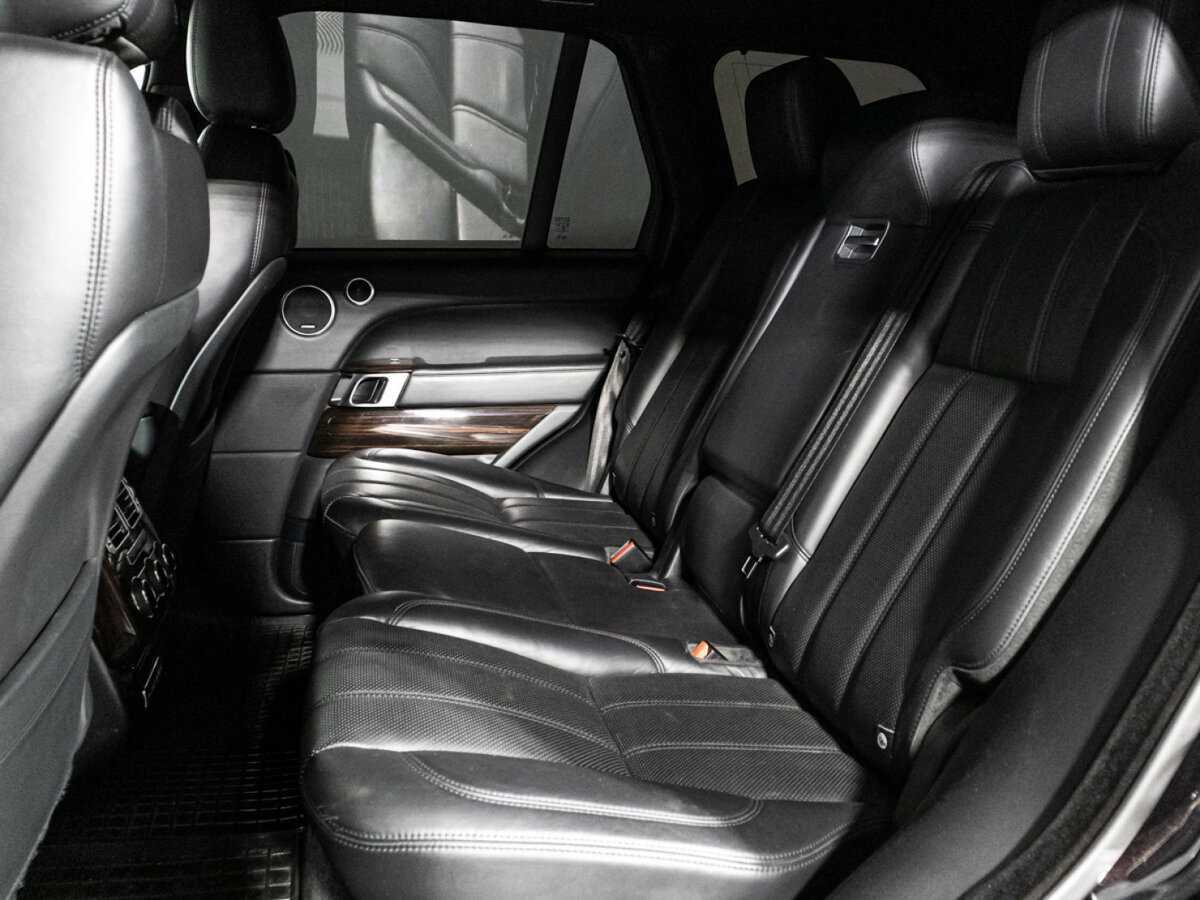 Land Rover Range Rover с пробегом — 2015 год. Фото: #9