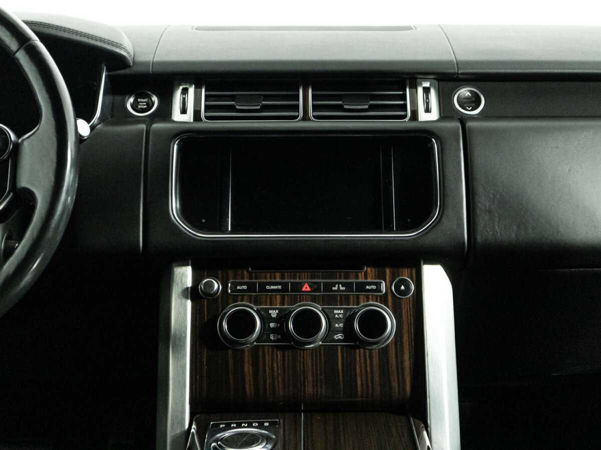 Land Rover Range Rover с пробегом — 2015 год. Фото: #13