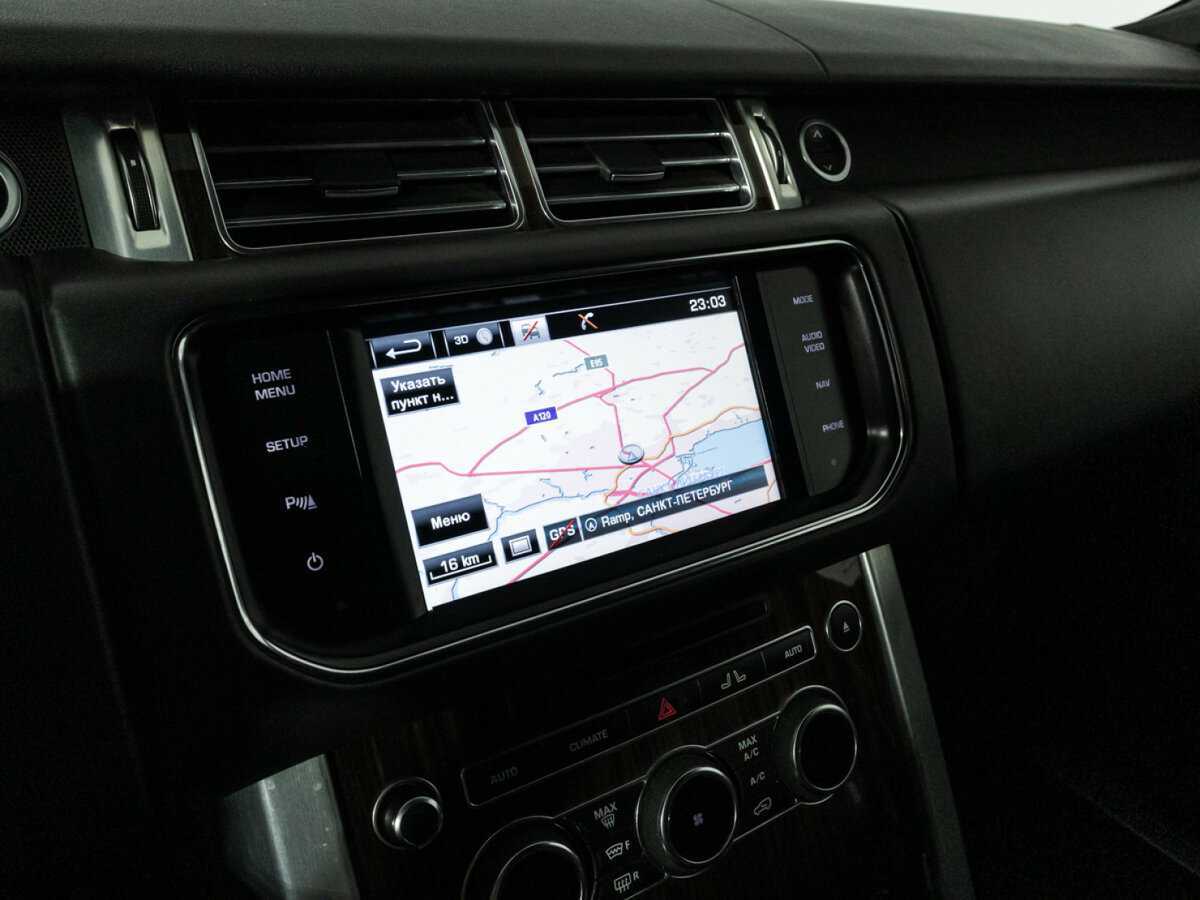 Land Rover Range Rover с пробегом — 2015 год. Фото: #18