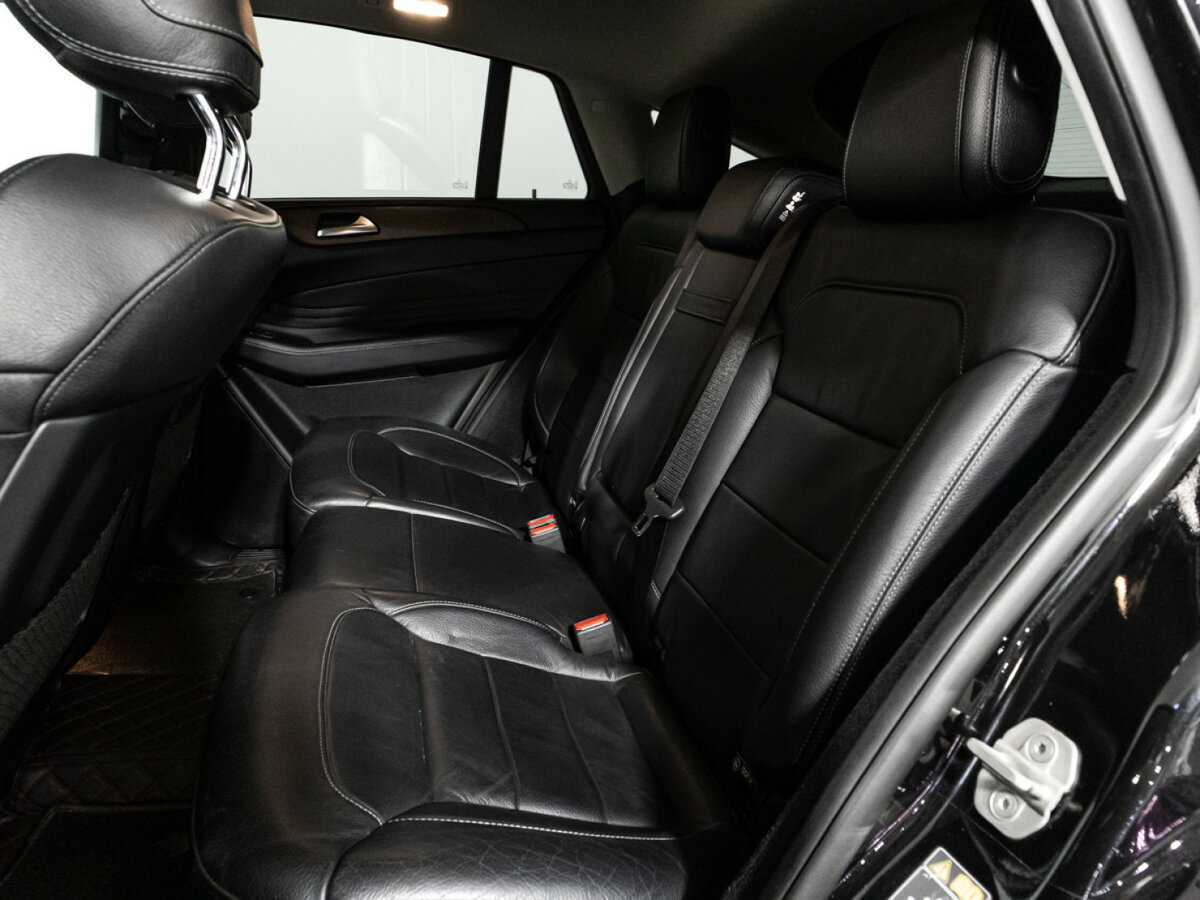 Mercedes-Benz GLE Coupe с пробегом — 2017 год. Фото: #9