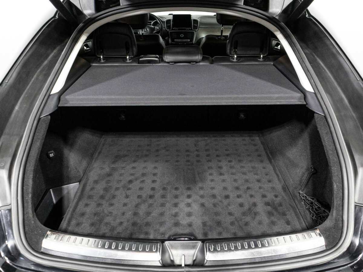 Mercedes-Benz GLE Coupe с пробегом — 2017 год. Фото: #14