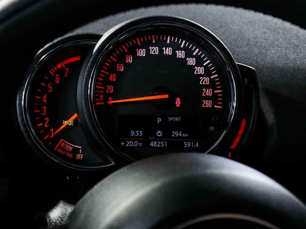 Mini Clubman с пробегом — 2020 год. Фото: #7