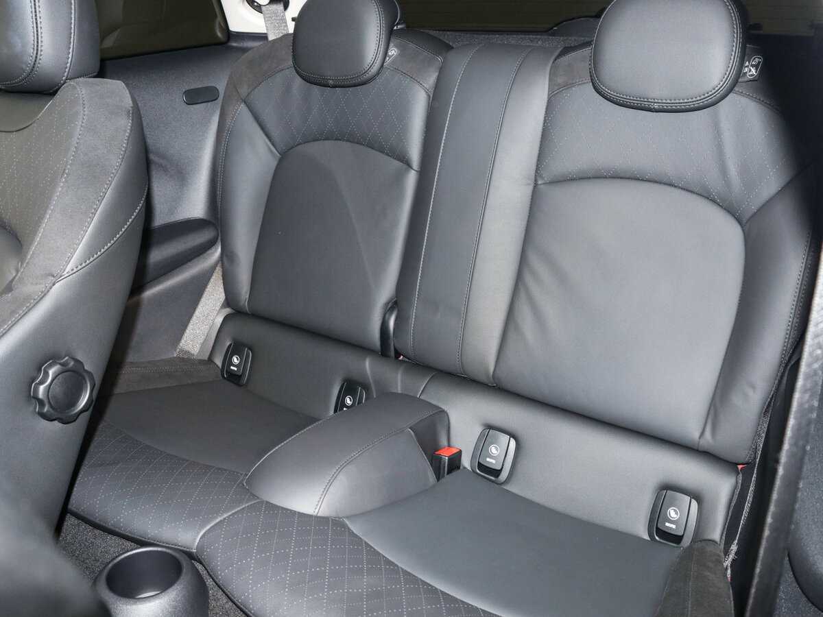 Mini Hatch с пробегом — 2021 год. Фото: #6