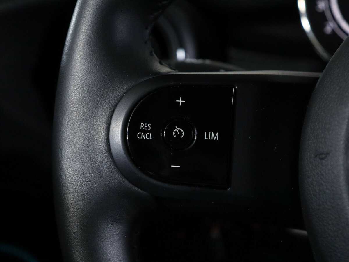 Mini Hatch с пробегом — 2021 год. Фото: #17