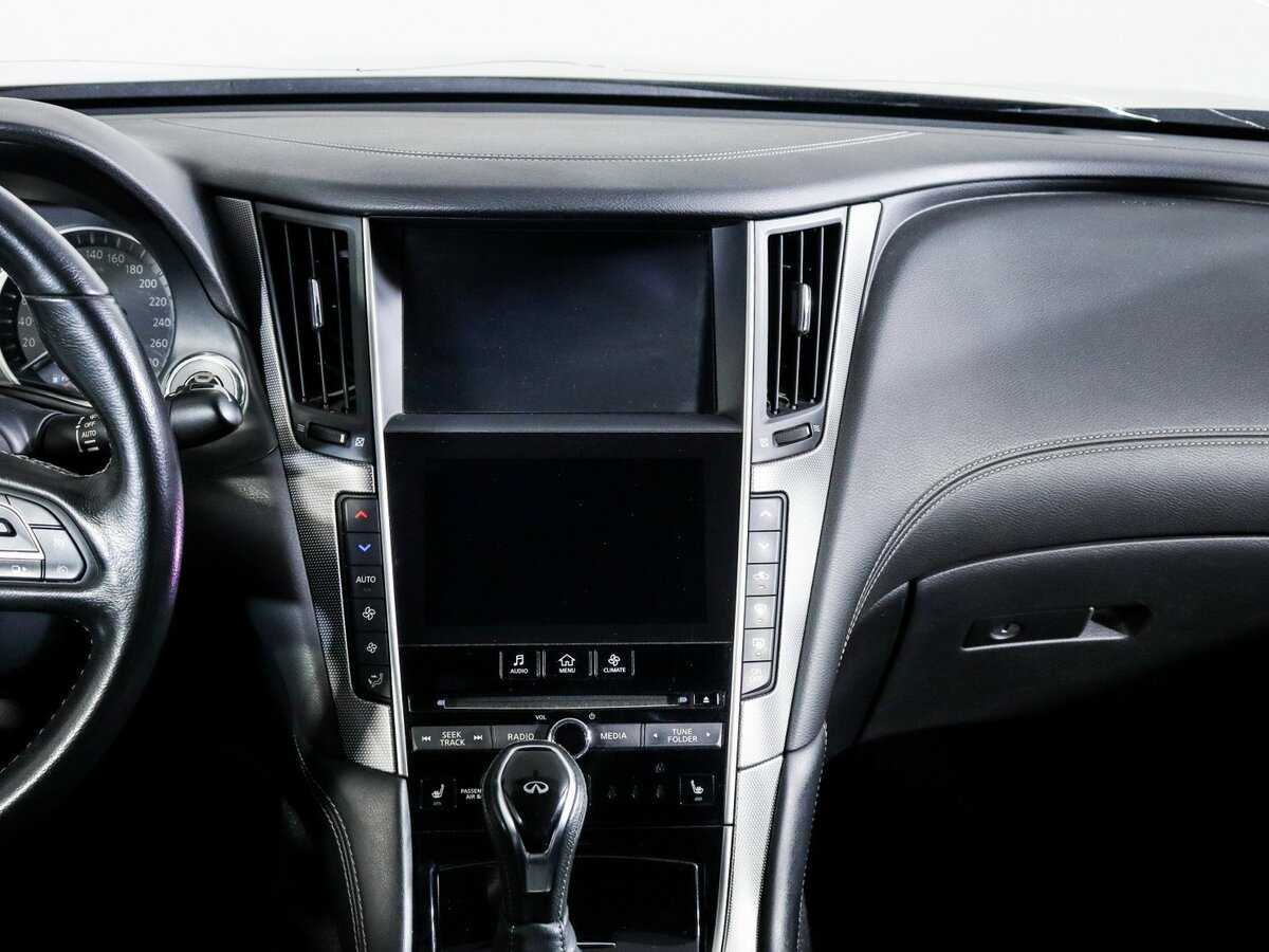 Infiniti Q50 с пробегом — 2017 год. Фото: #10