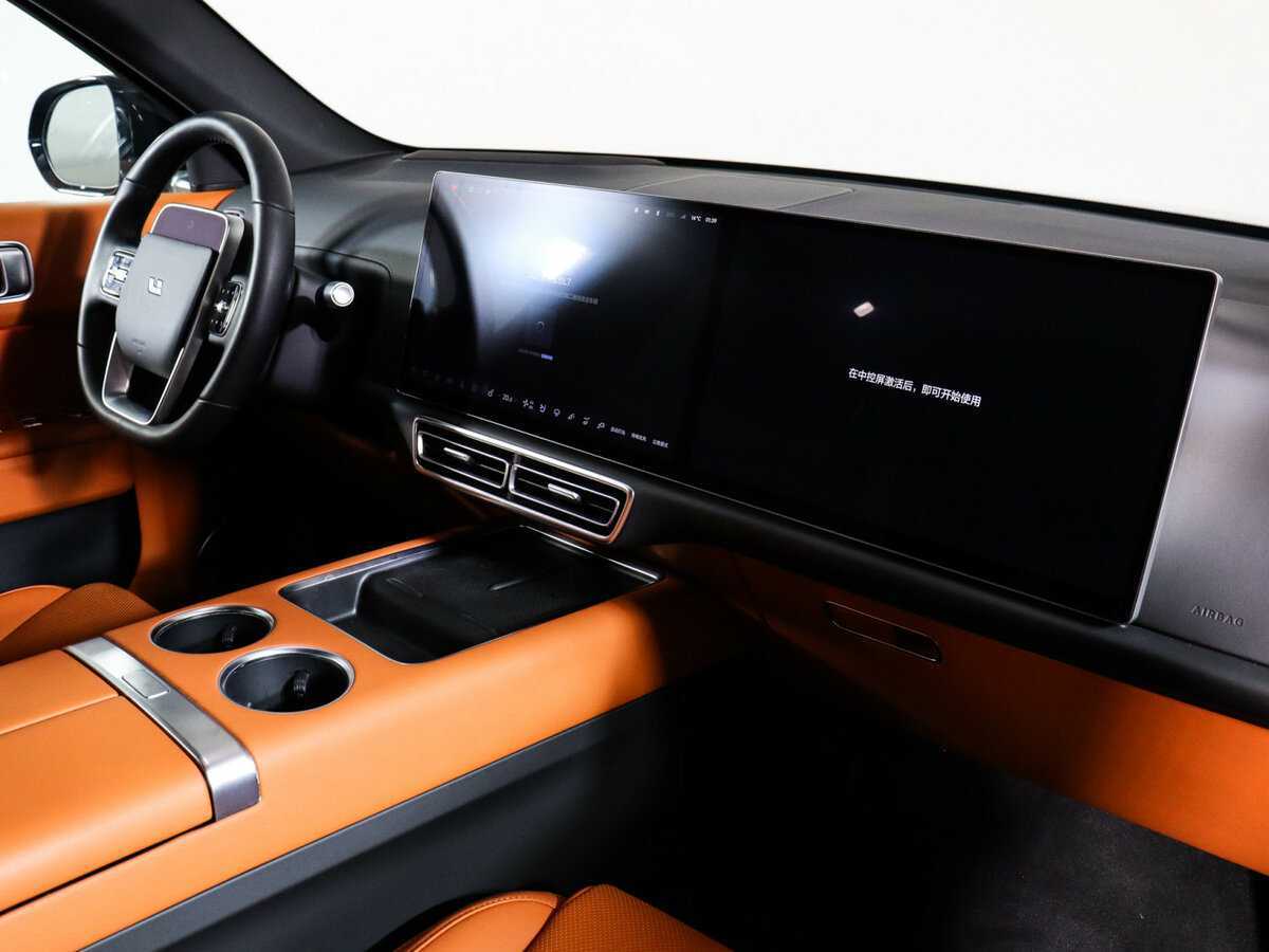 LiXiang L7 с пробегом — 2023 год. Фото: #5