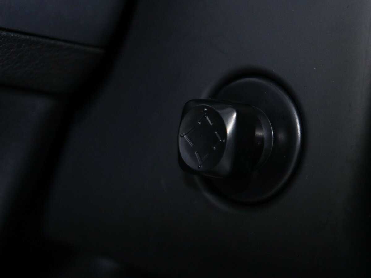 Infiniti Q50 с пробегом — 2015 год. Фото: #16