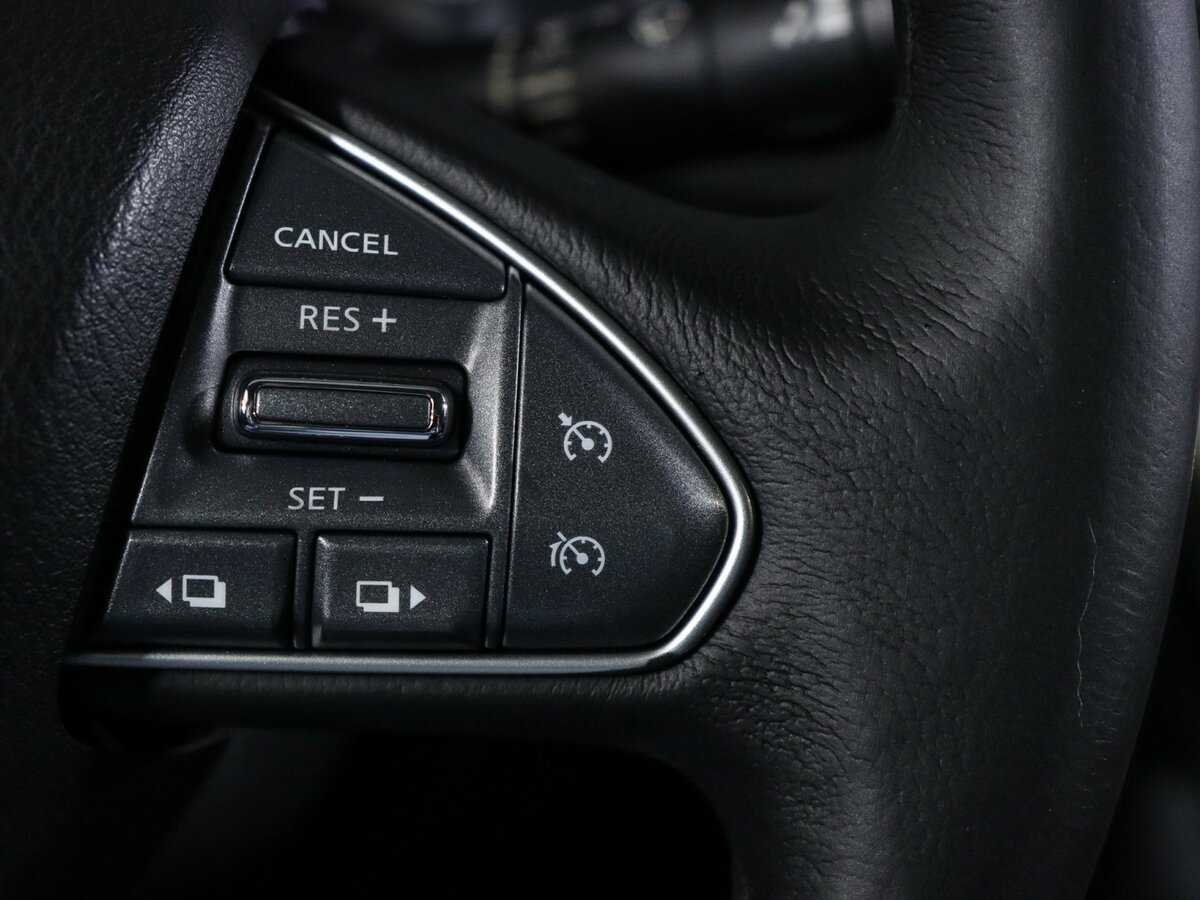 Infiniti Q50 с пробегом — 2015 год. Фото: #19