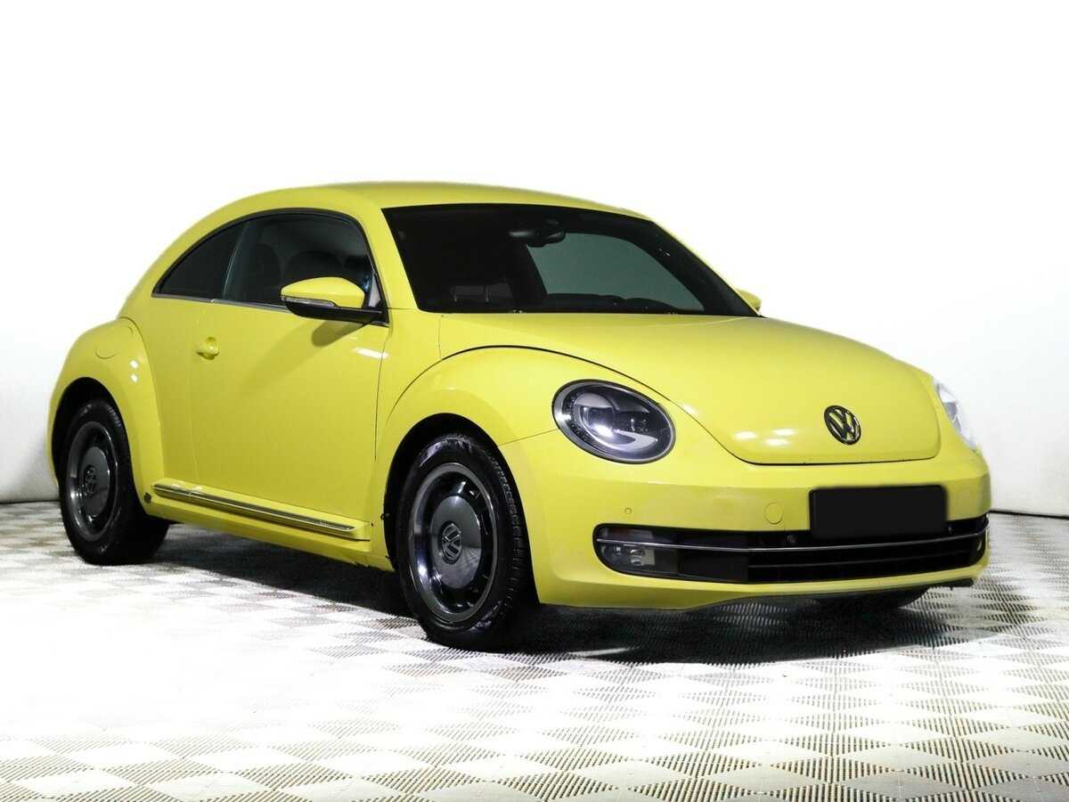 Volkswagen Beetle с пробегом — 2014 год. Фото: #2