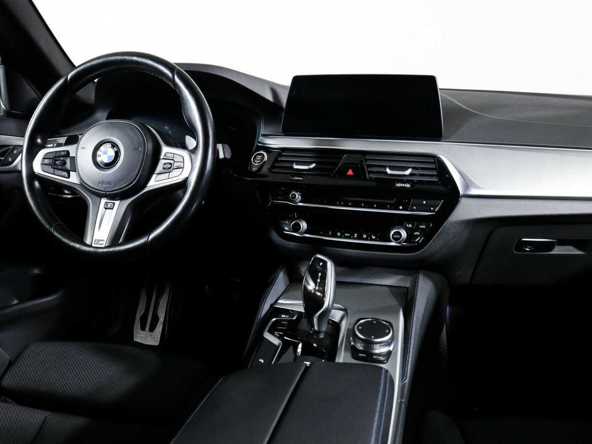 BMW 5 серии с пробегом — 2018 год. Фото: #11