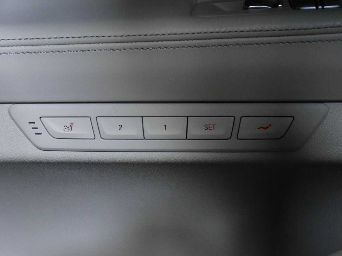 BMW 7 серии с пробегом — 2021 год. Фото: #30