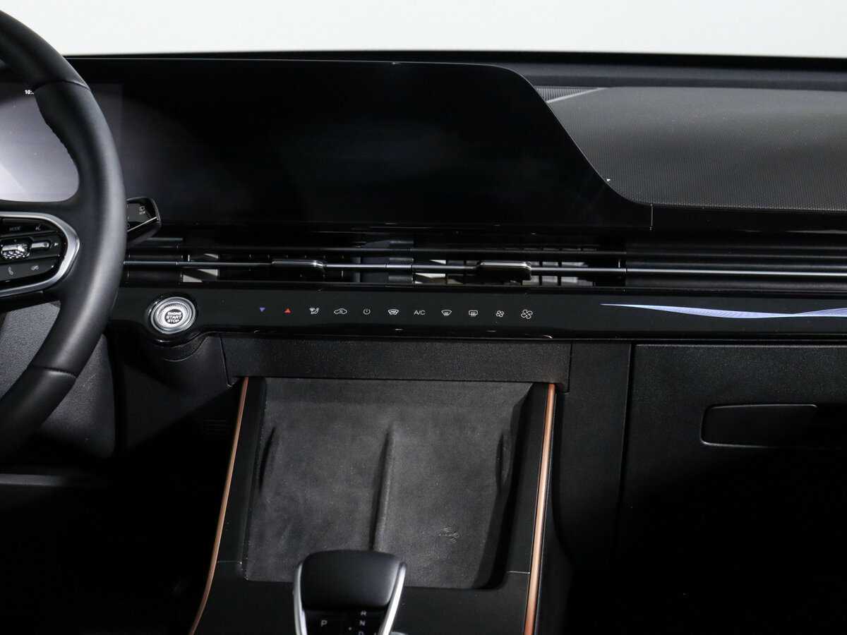 OMODA C5 с пробегом — 2024 год. Фото: #9