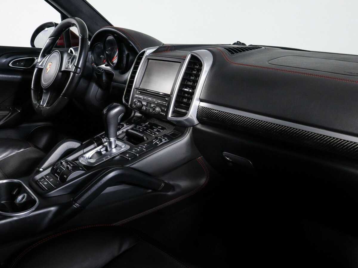 Porsche Cayenne с пробегом — 2013 год. Фото: #5