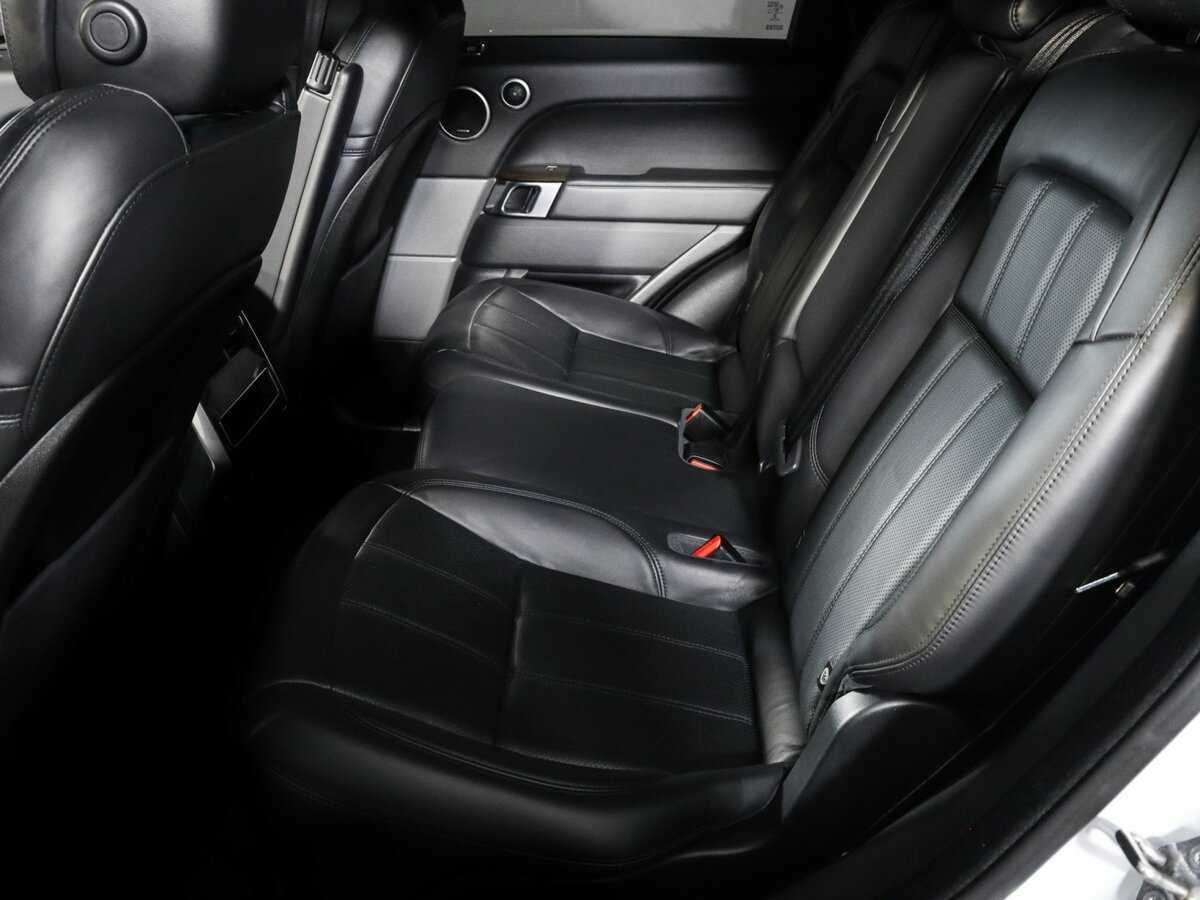 Land Rover Range Rover Sport с пробегом — 2018 год. Фото: #9