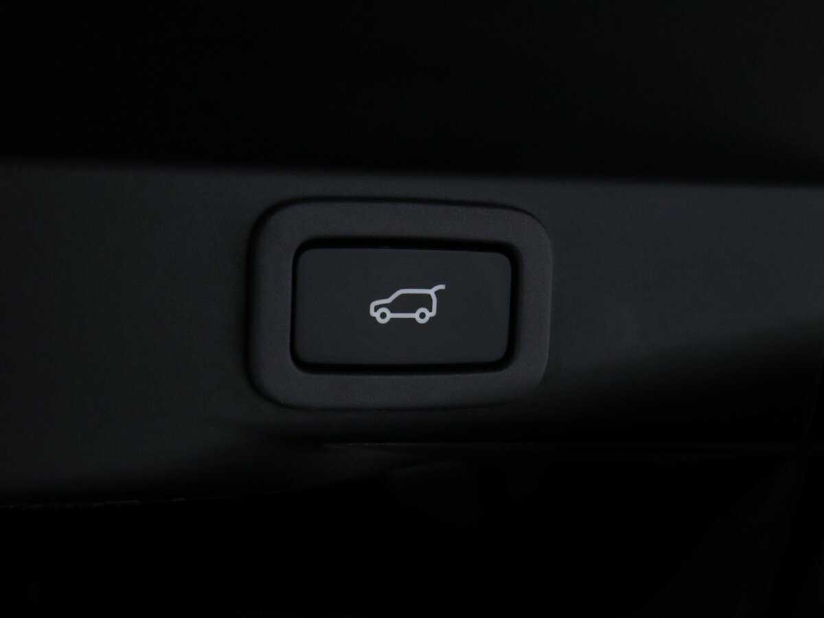 Land Rover Range Rover Sport с пробегом — 2018 год. Фото: #15