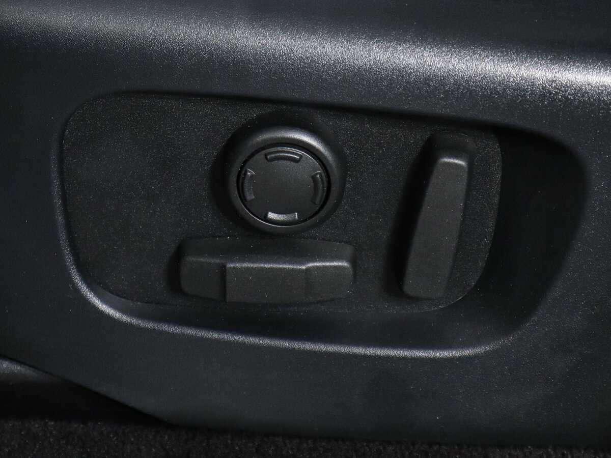 Land Rover Range Rover Sport с пробегом — 2018 год. Фото: #18