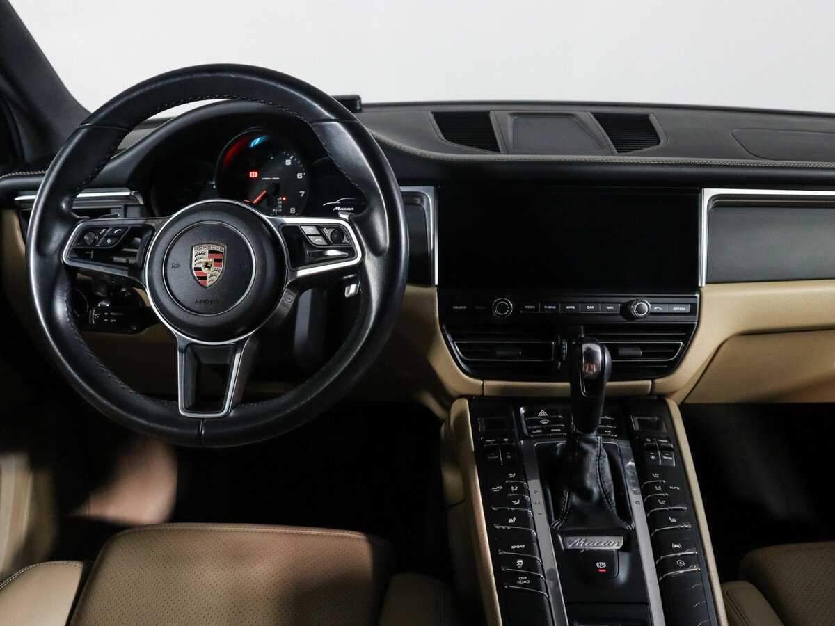 Porsche Macan с пробегом — 2019 год. Фото: #8