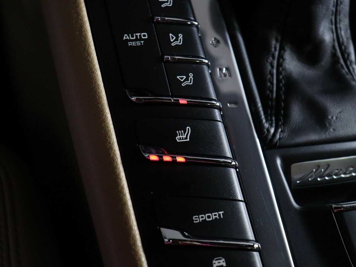 Porsche Macan с пробегом — 2019 год. Фото: #24