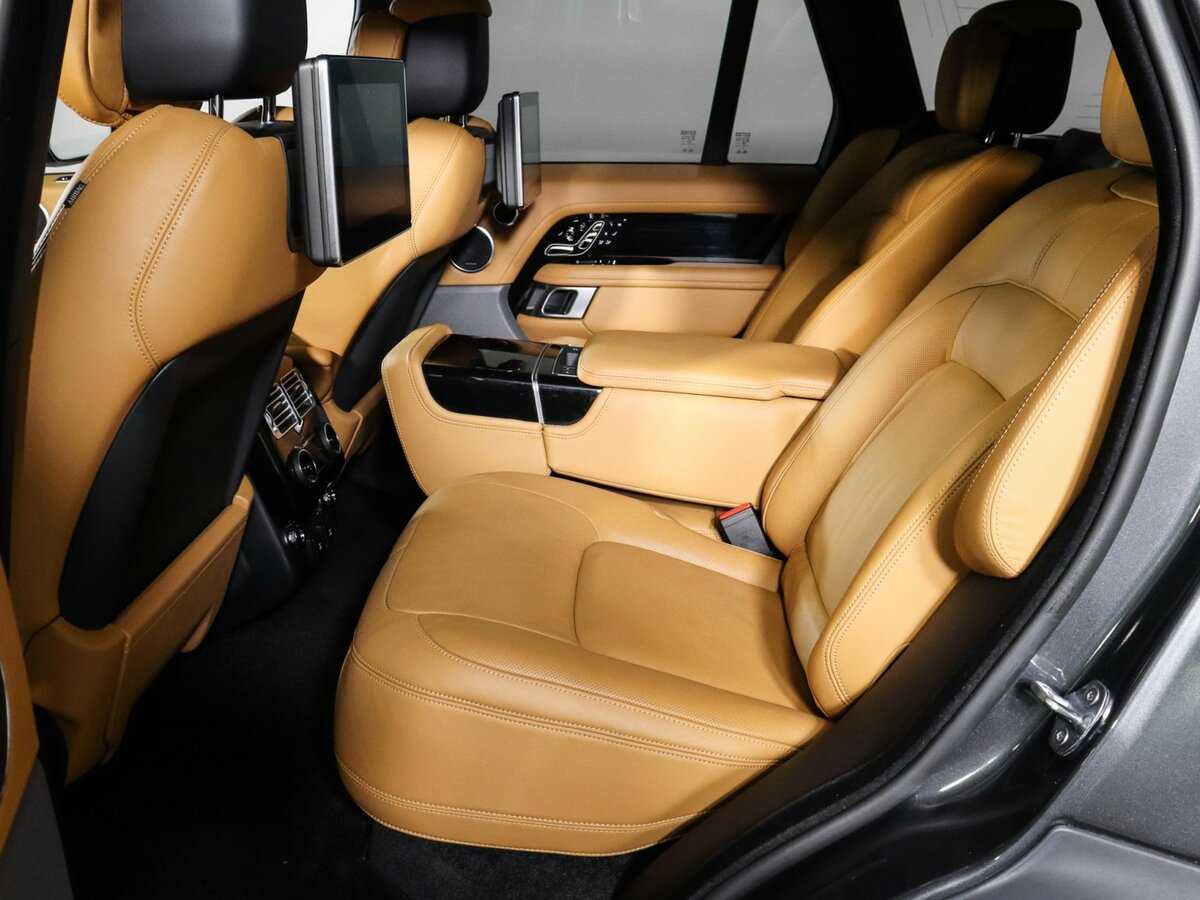 Land Rover Range Rover с пробегом — 2020 год. Фото: #9