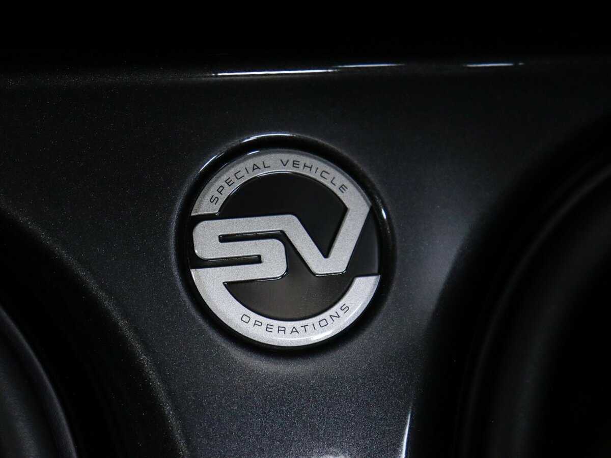 Land Rover Range Rover с пробегом — 2020 год. Фото: #16