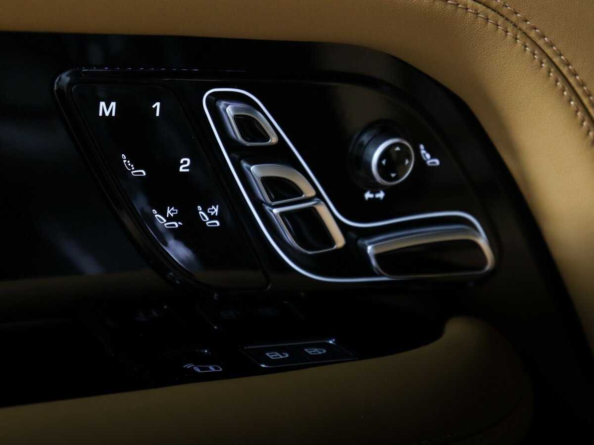 Land Rover Range Rover с пробегом — 2020 год. Фото: #39