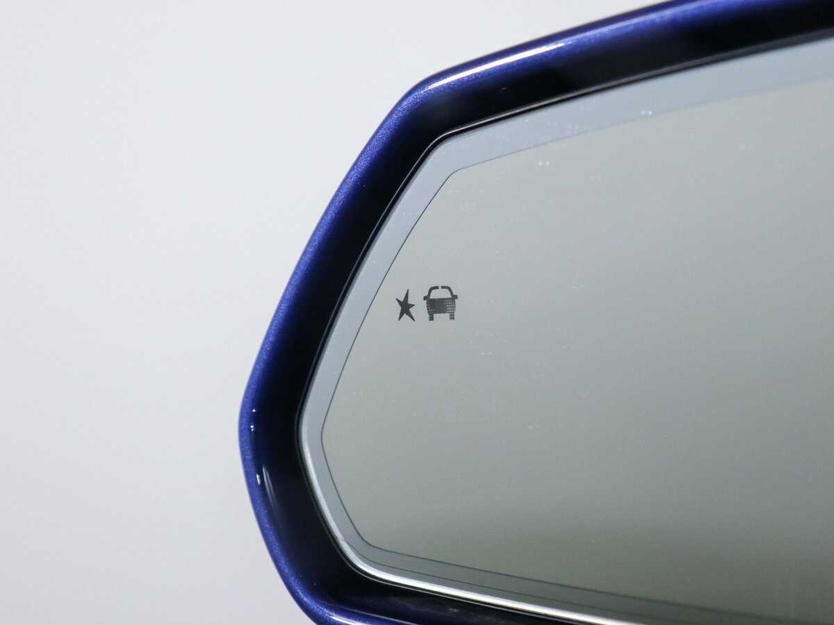 Chevrolet Camaro с пробегом — 2020 год. Фото: #17