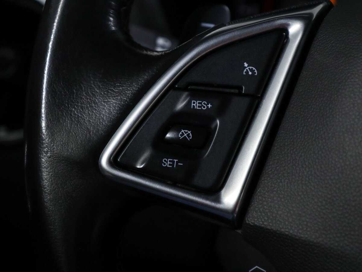 Chevrolet Camaro с пробегом — 2020 год. Фото: #18