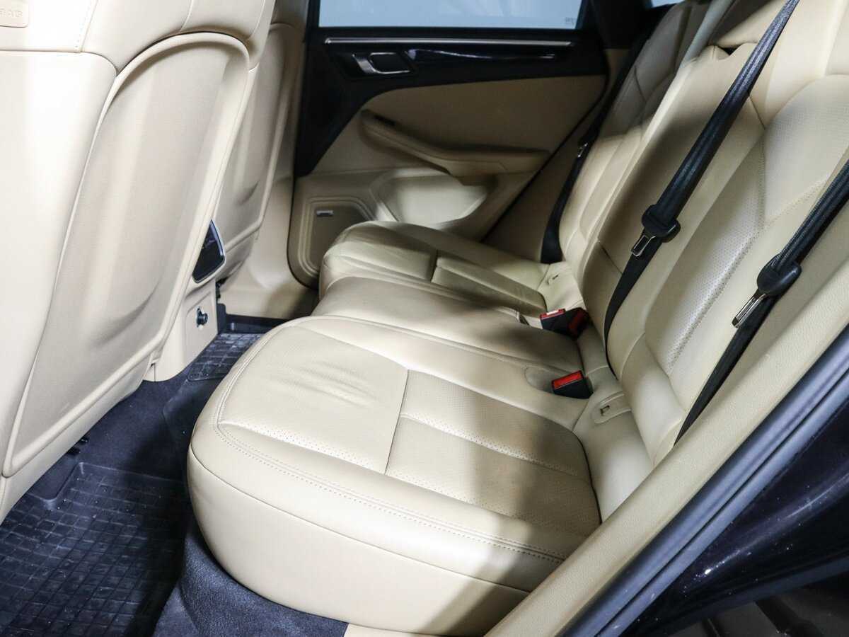 Porsche Macan с пробегом — 2016 год. Фото: #7