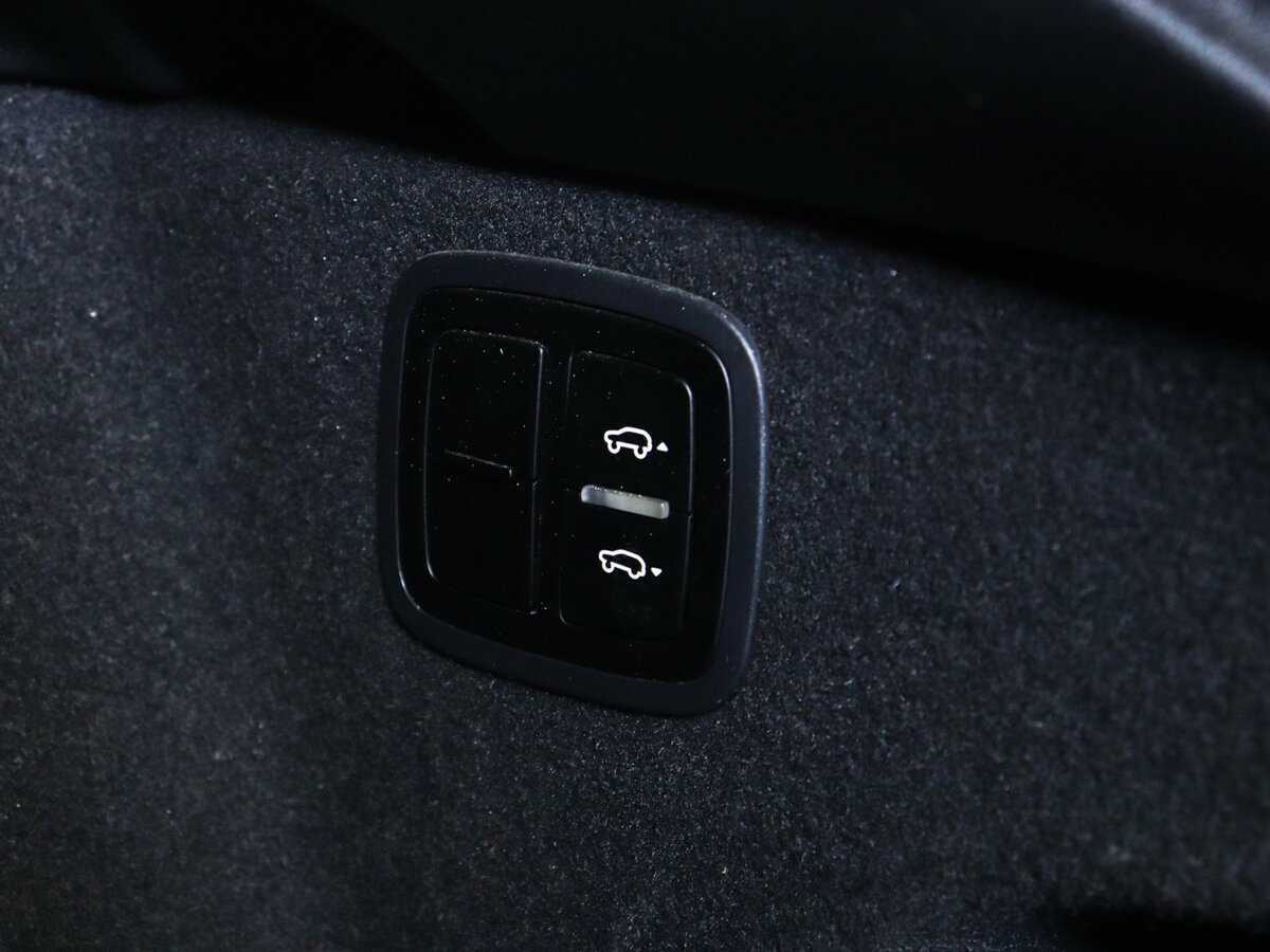 Porsche Macan с пробегом — 2016 год. Фото: #17