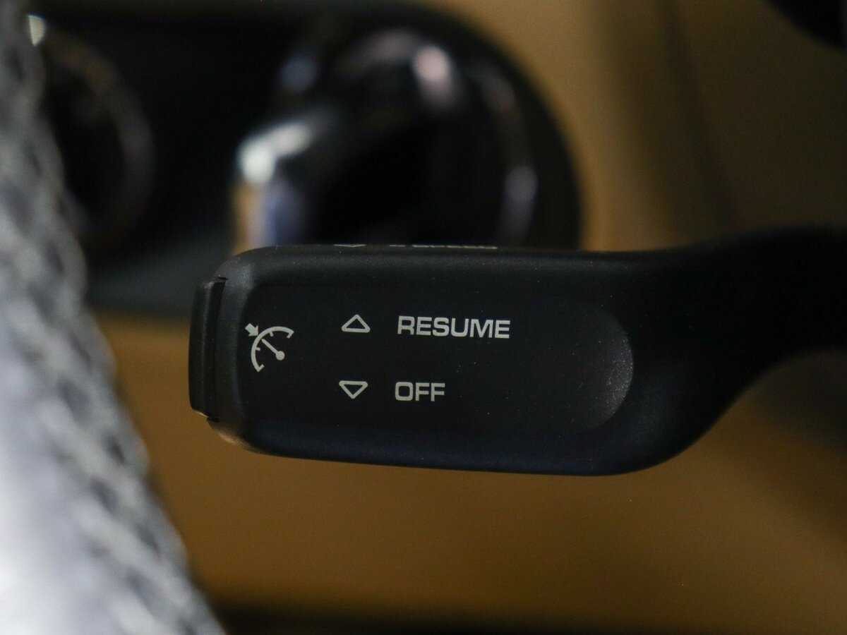 Porsche Macan с пробегом — 2016 год. Фото: #26