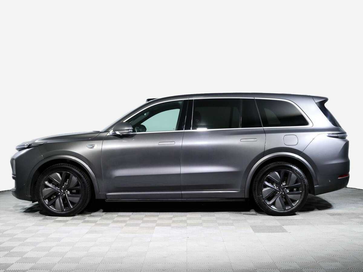 LiXiang L9 с пробегом — 2024 год. Фото: #4