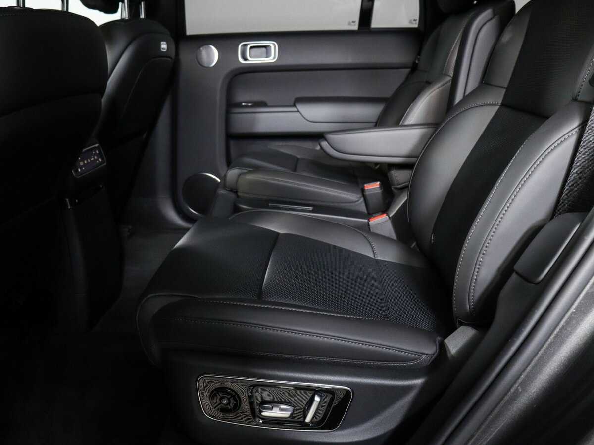 LiXiang L9 с пробегом — 2024 год. Фото: #6