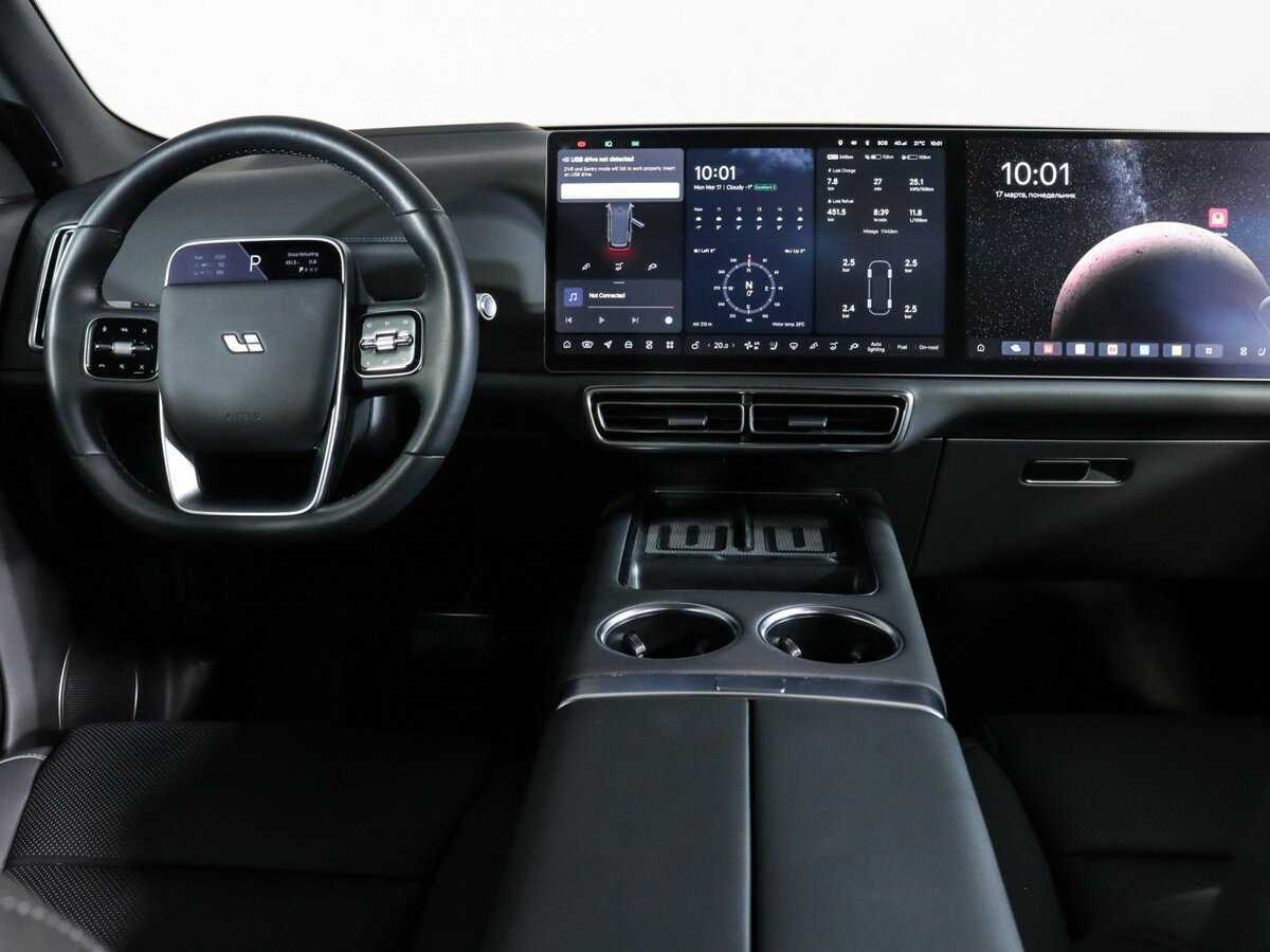 LiXiang L9 с пробегом — 2024 год. Фото: #8