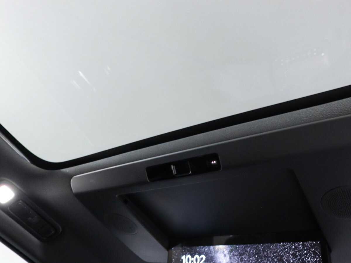 LiXiang L9 с пробегом — 2024 год. Фото: #14