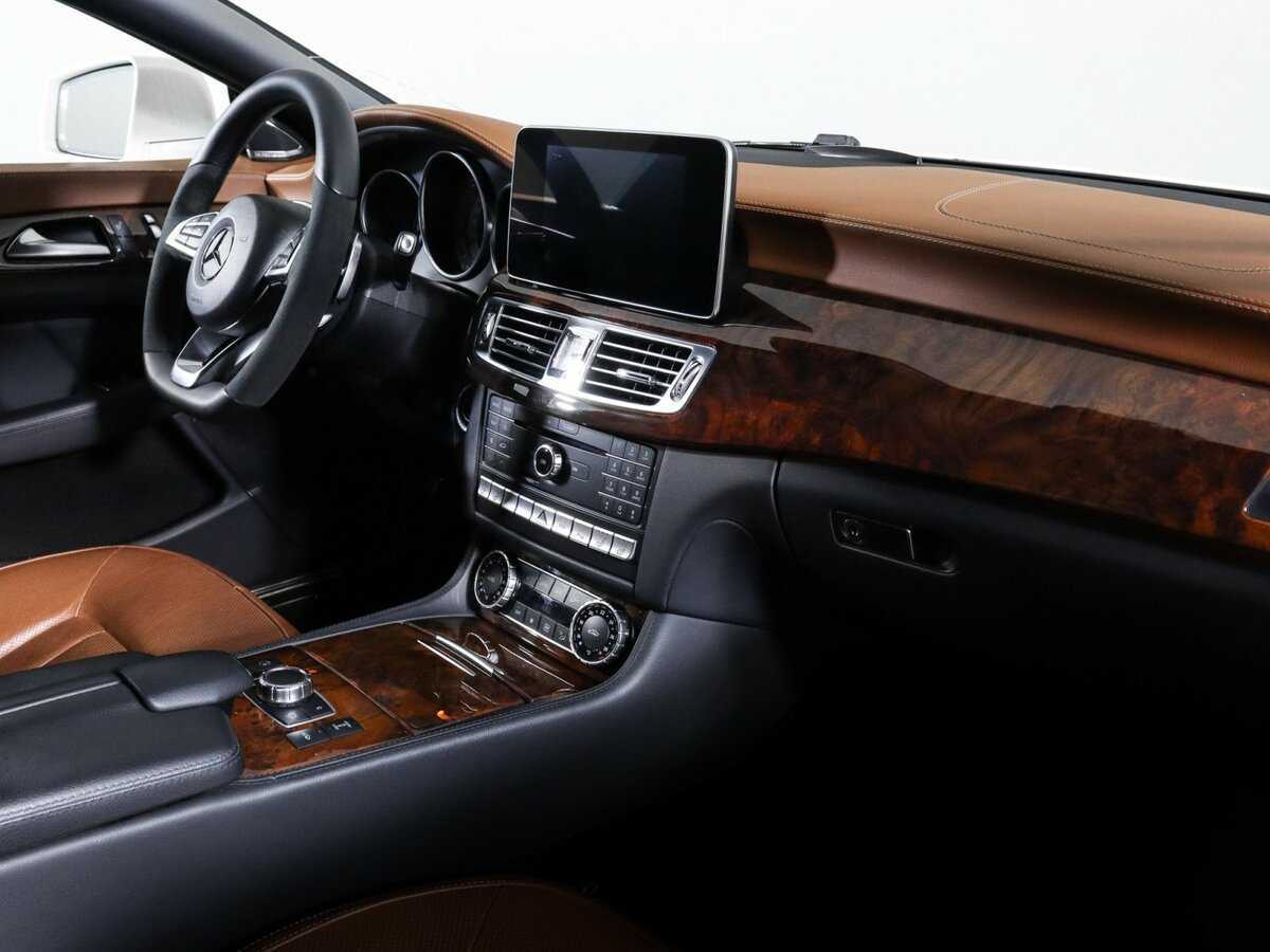 Mercedes-Benz CLS с пробегом — 2016 год. Фото: #5