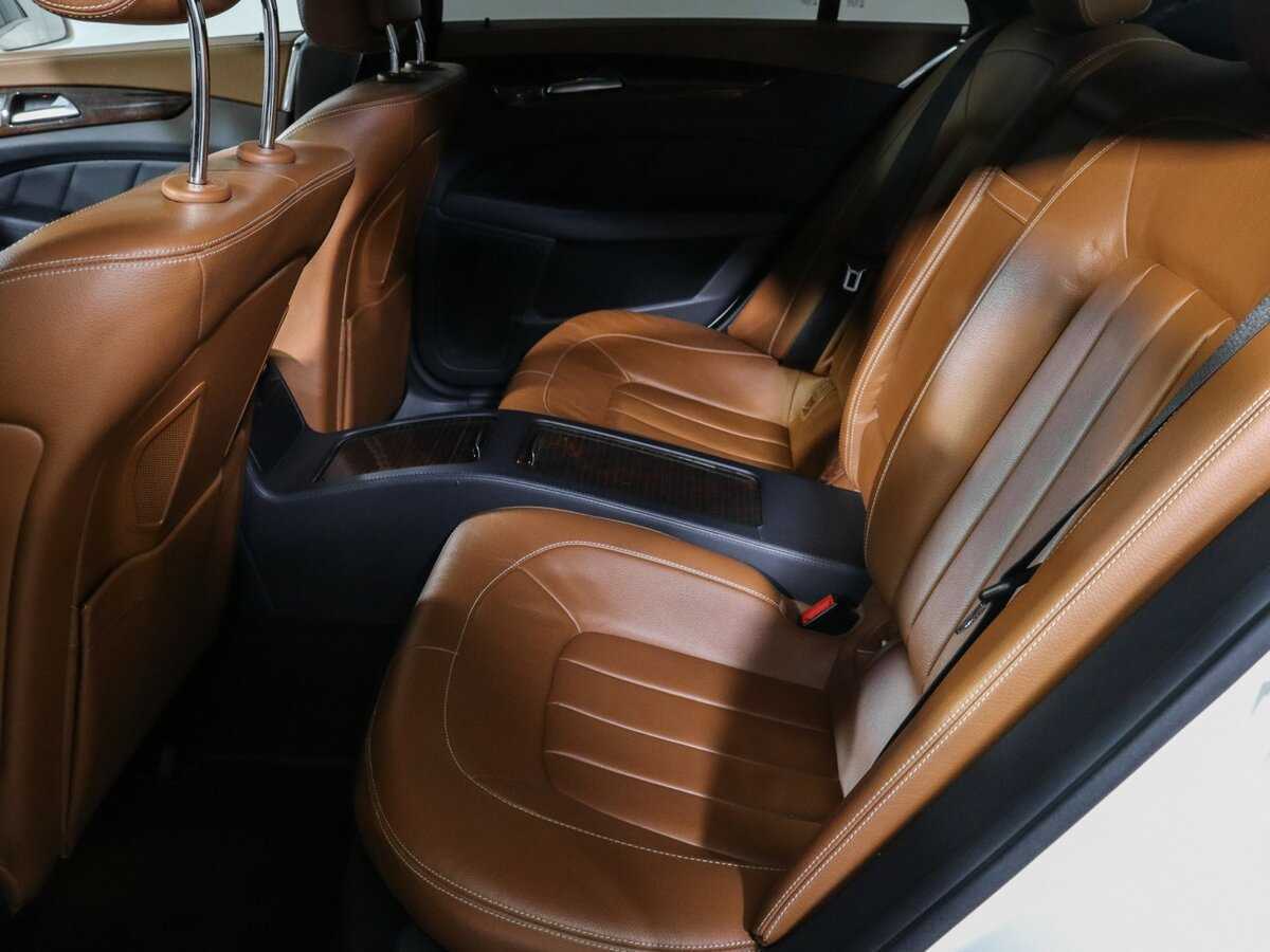 Mercedes-Benz CLS с пробегом — 2016 год. Фото: #6