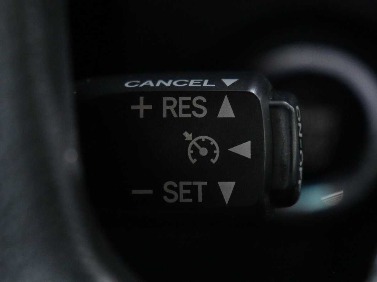 Toyota Camry с пробегом — 2012 год. Фото: #25