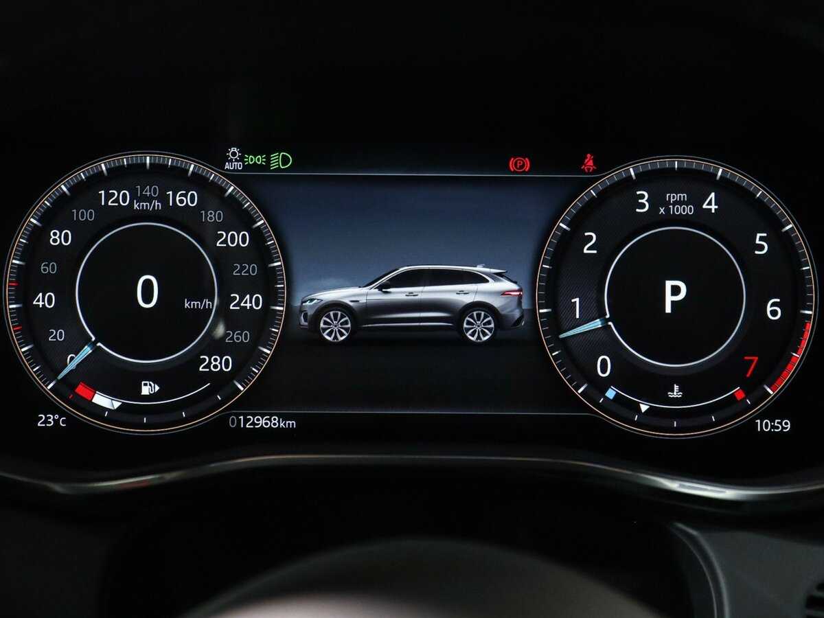 Jaguar F-Pace с пробегом — 2021 год. Фото: #10