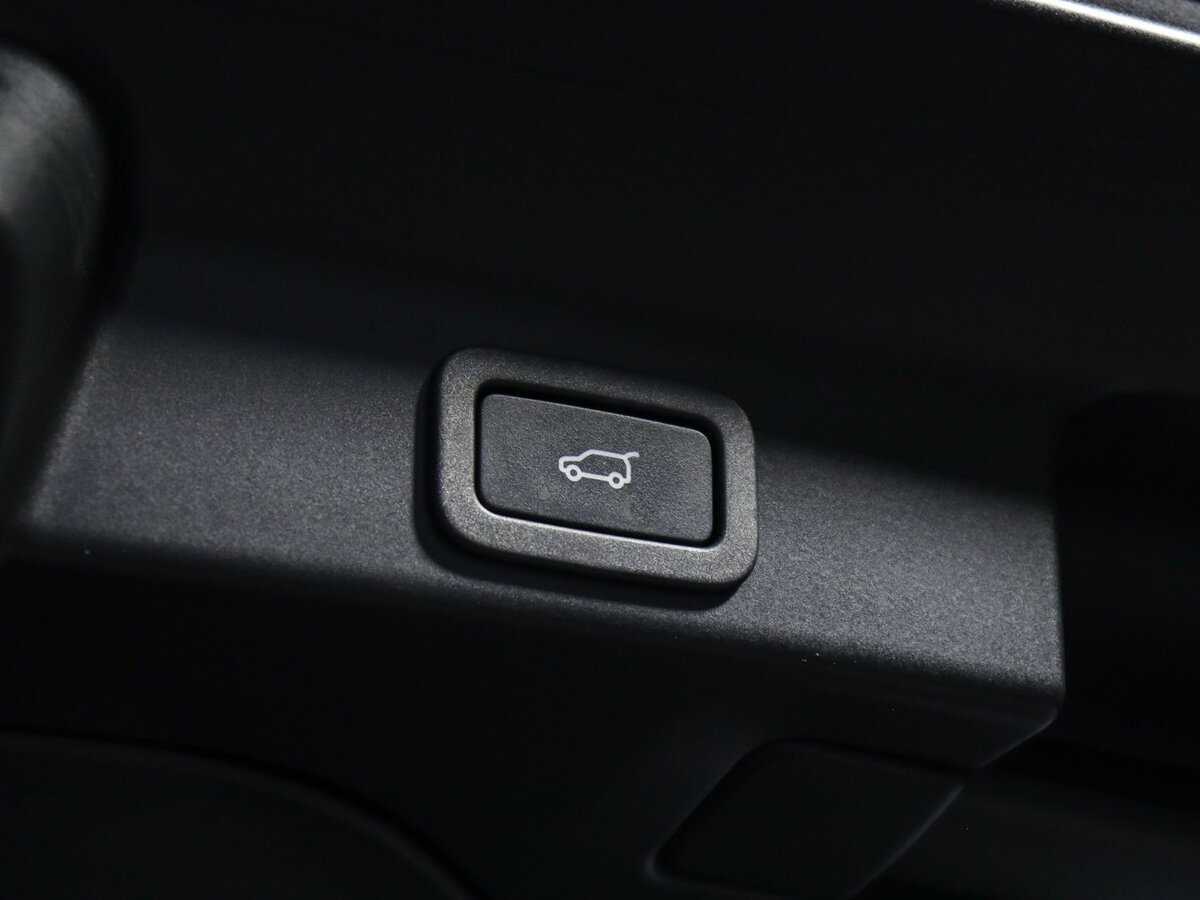 Jaguar F-Pace с пробегом — 2021 год. Фото: #19