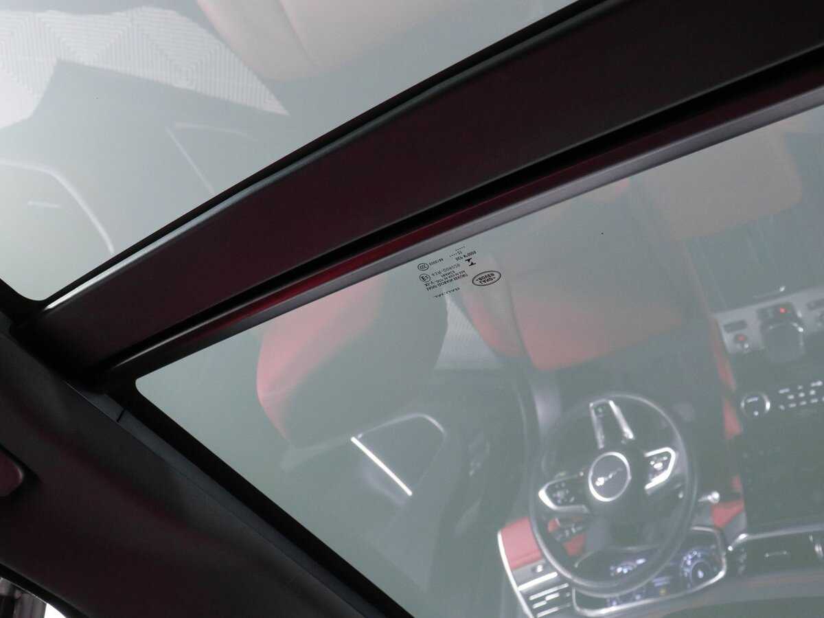 Jaguar F-Pace с пробегом — 2021 год. Фото: #24