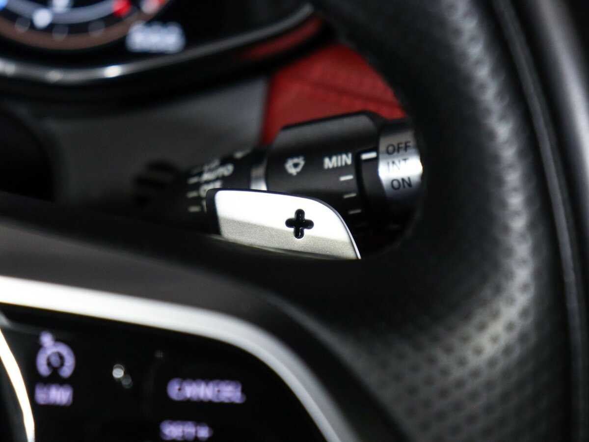 Jaguar F-Pace с пробегом — 2021 год. Фото: #25