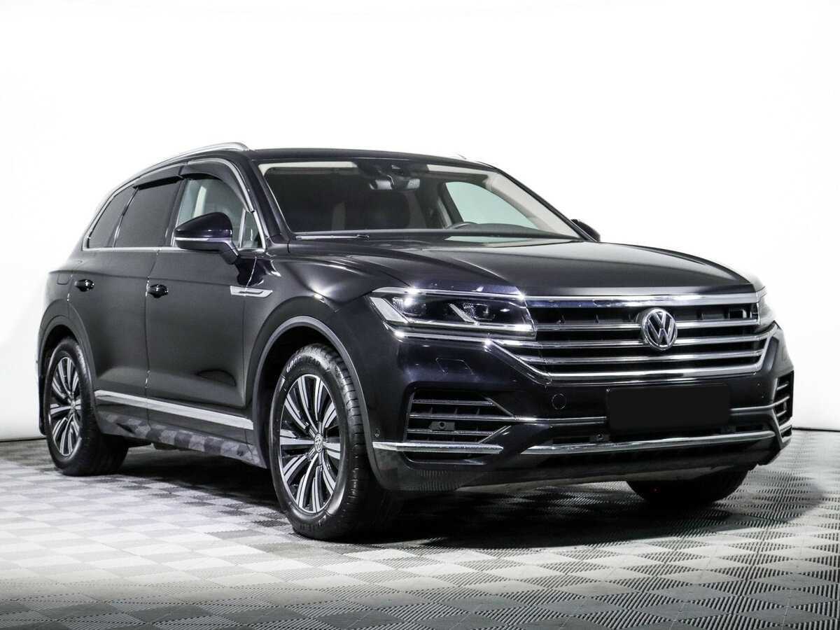 Volkswagen Touareg с пробегом — 2020 год. Фото: #2