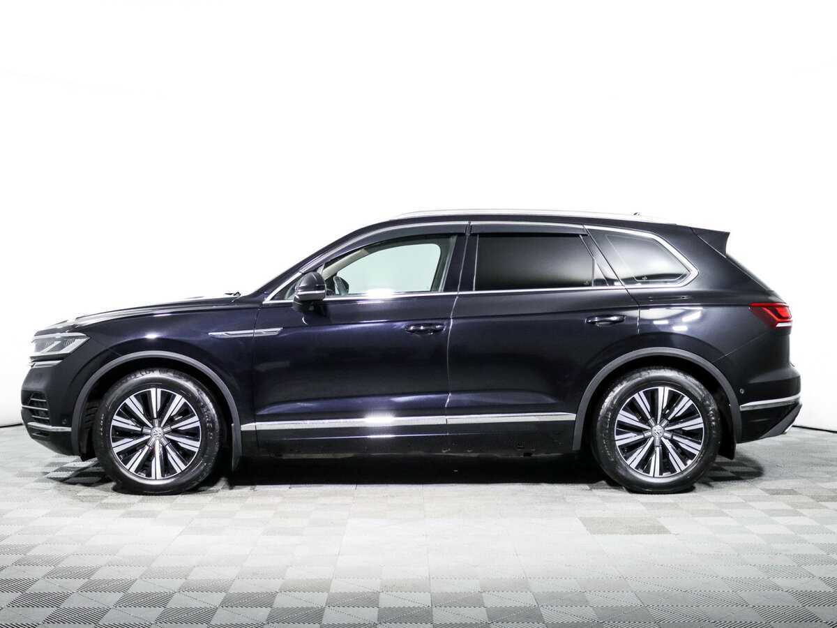 Volkswagen Touareg с пробегом — 2020 год. Фото: #4