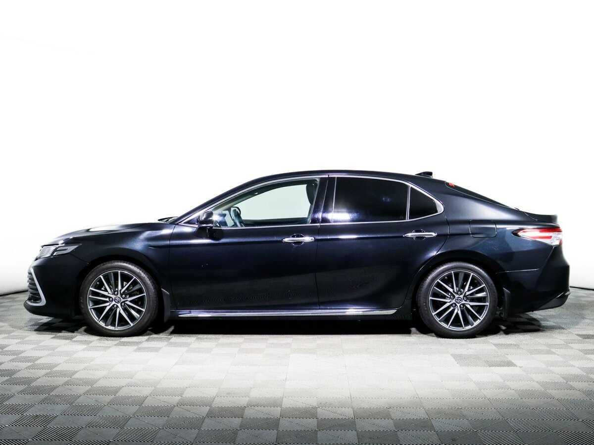 Toyota Camry с пробегом — 2023 год. Фото: #7