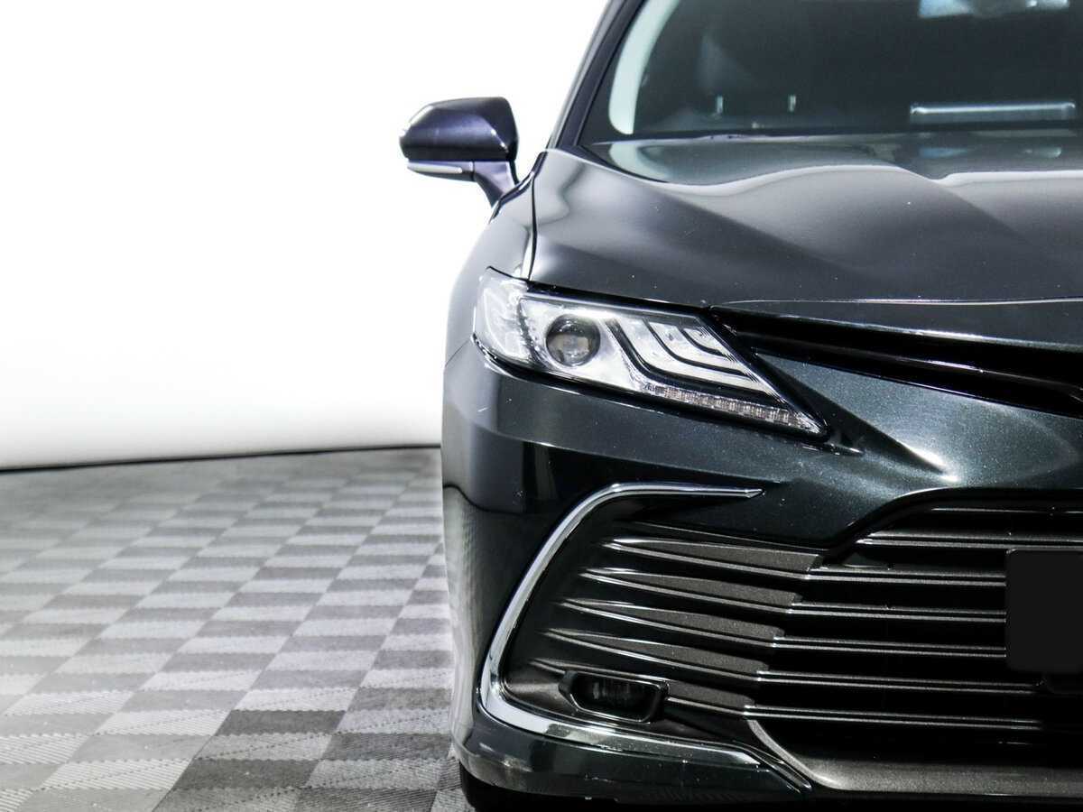 Toyota Camry с пробегом — 2023 год. Фото: #16