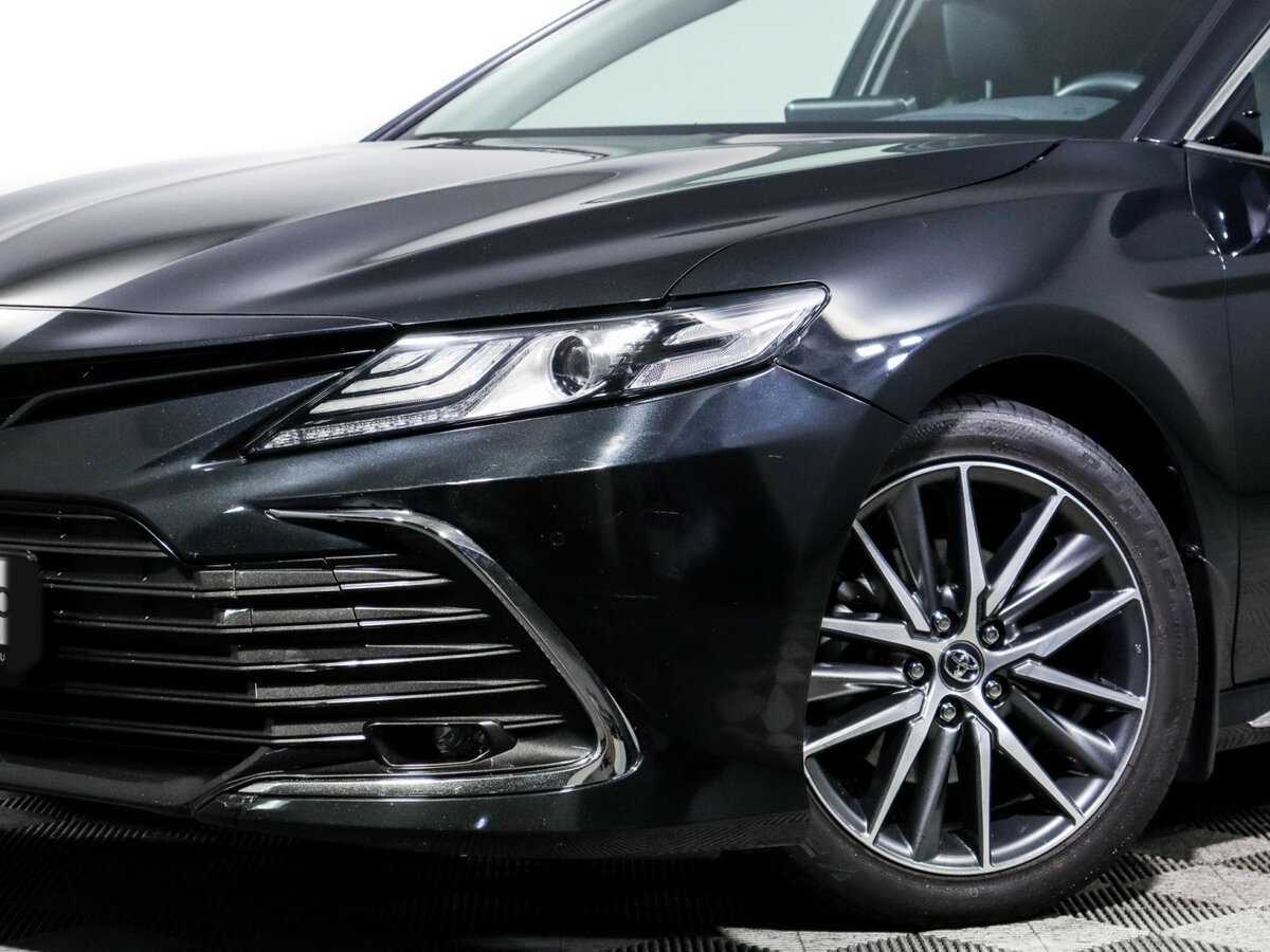 Toyota Camry с пробегом — 2023 год. Фото: #17