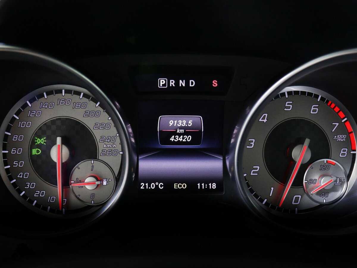 Mercedes-Benz SLK-Класс с пробегом — 2014 год. Фото: #6