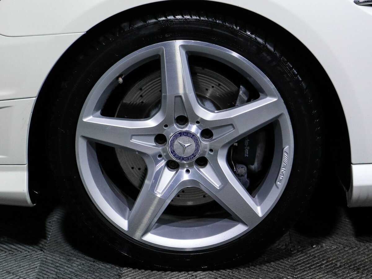 Mercedes-Benz SLK-Класс с пробегом — 2014 год. Фото: #8